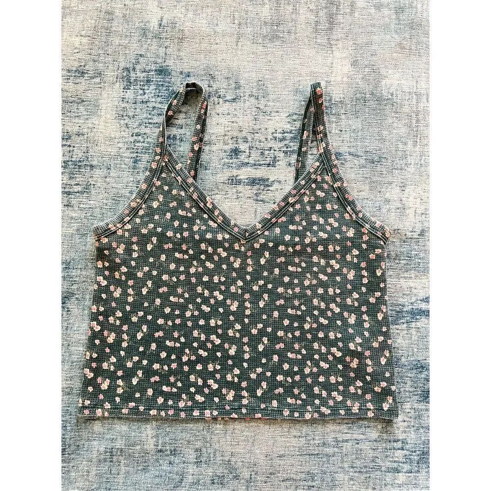 American Eagle Antique Blue Green Floral V Neck Crop Top Medium